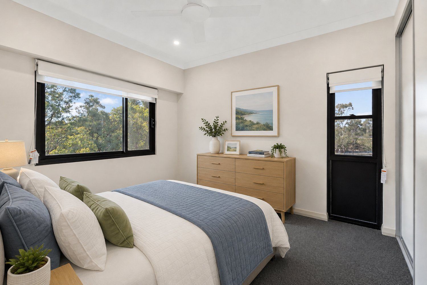 Low-maintenance two-bedroom apartment in well-connected community