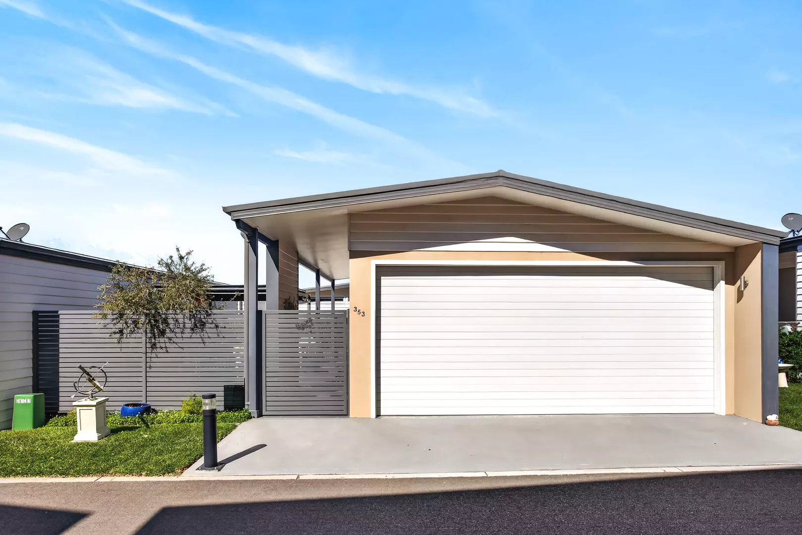  Beautifully renovated 3 Bedroom Villa