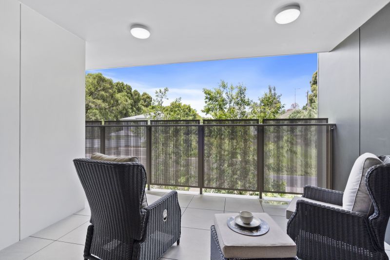 Premium apartment with tree lined outlook