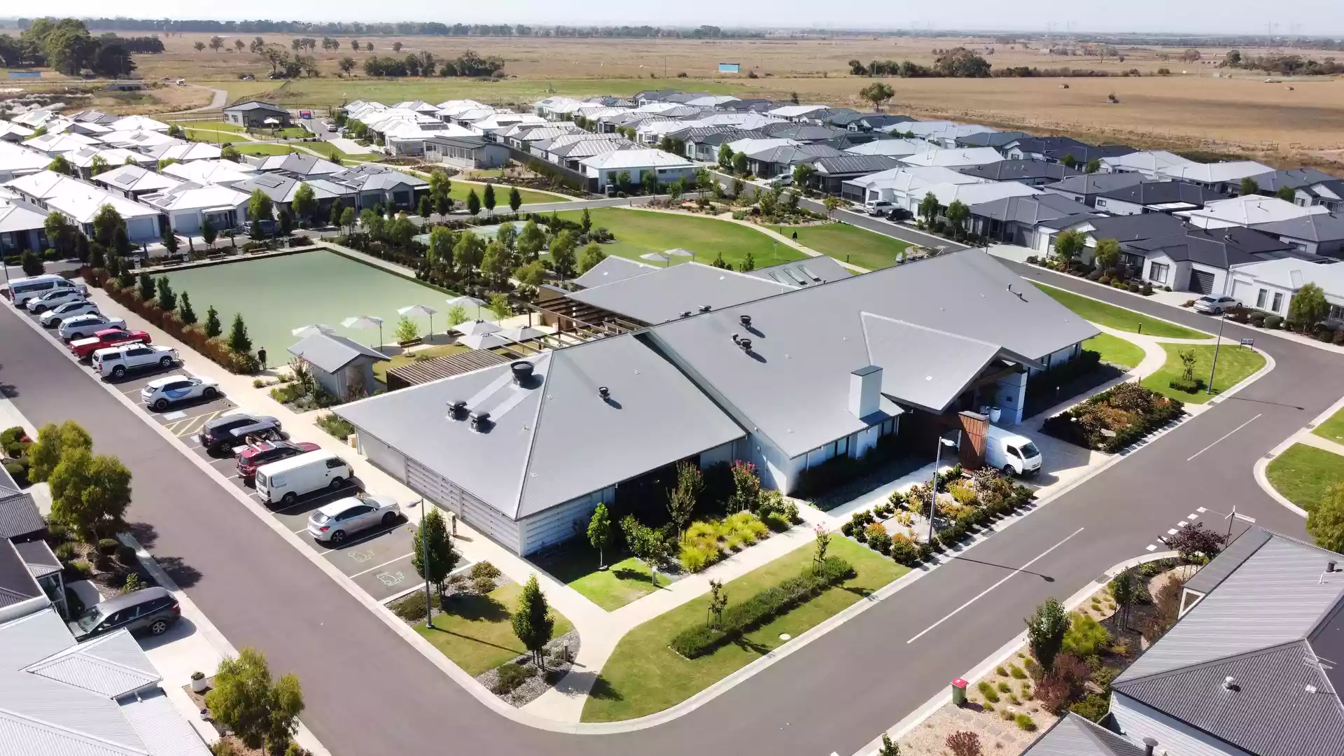 Lifestyle Kaduna Park - Experience a beautiful blend of laid-back ease and a vibrant, friendly community that’s sure to please! Downsize to a place for every pace.