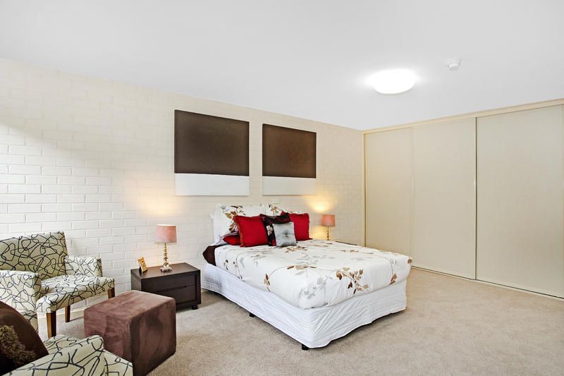 Serviced Apartment | Studio Floorplan