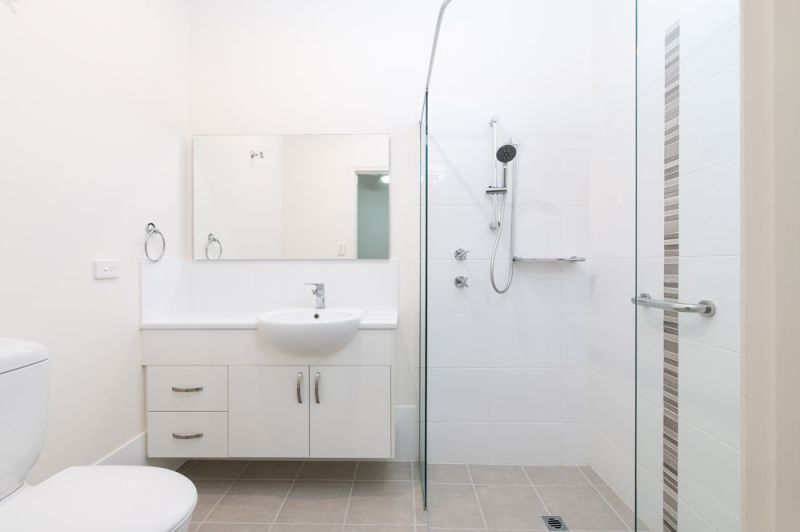 Spacious and light filled serviced apartment