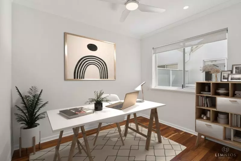 Elevated Living with a Bright Northerly Aspect