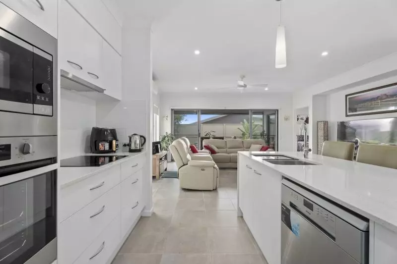 Site 91 - Established Crest Mare