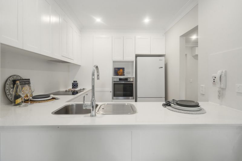 Light and bright two-bedroom residence