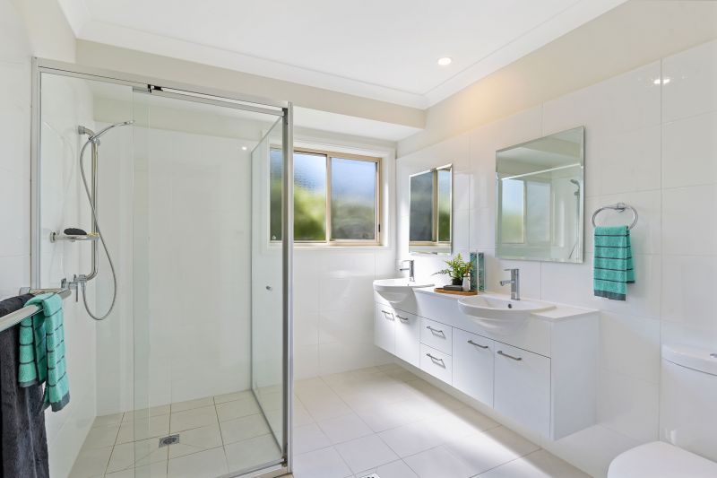 Comfortable fully refurbished 2 bedroom villa