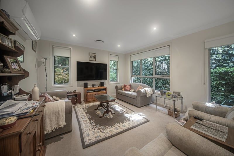 Freshly Updated Corner Villa with Private Garden