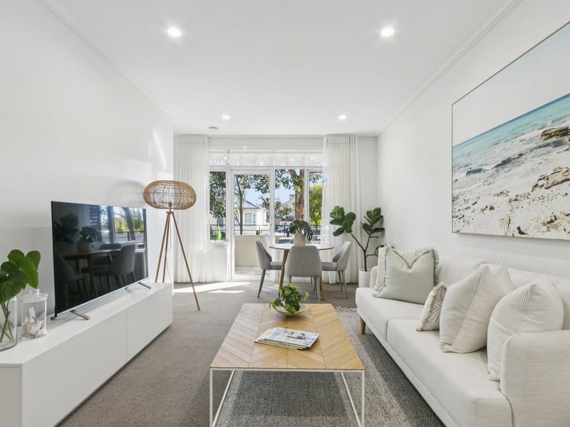 Terrace-Style Living with Sunlit Spaces in Brighton