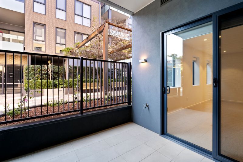 Newly renovated ground floor apartment!