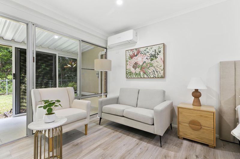 Refurbished Studio Apartment with Patio Overlooking Rainforest