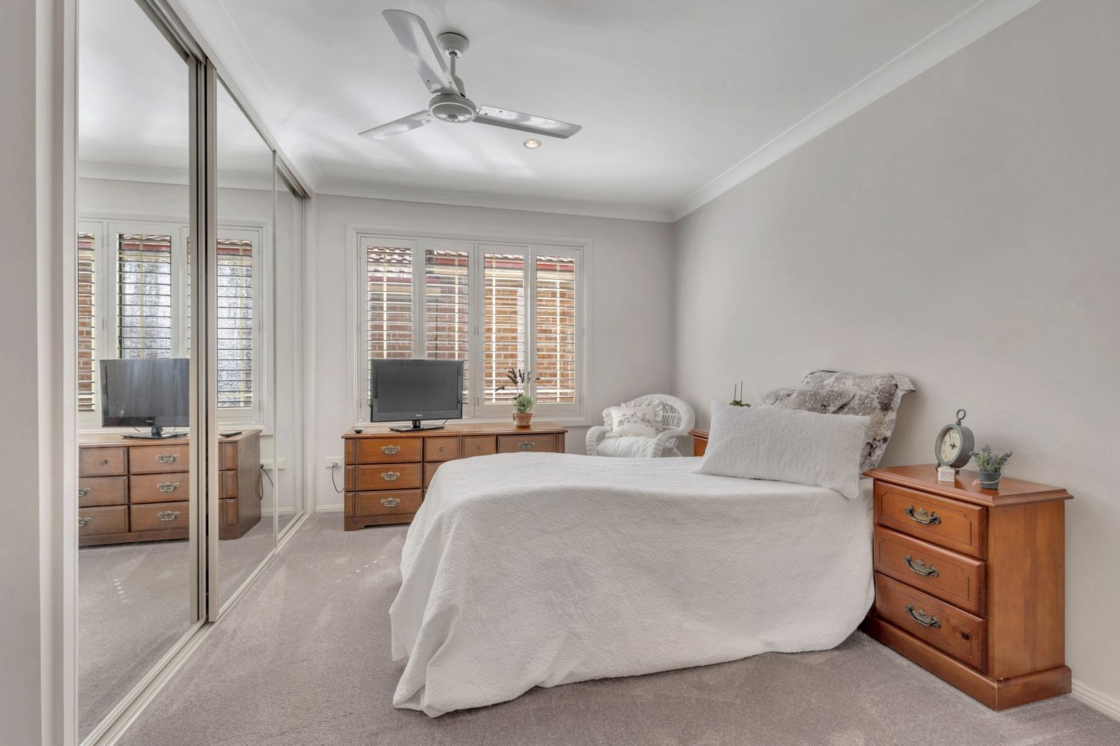 Ground Floor Retirement Unit with Garage 