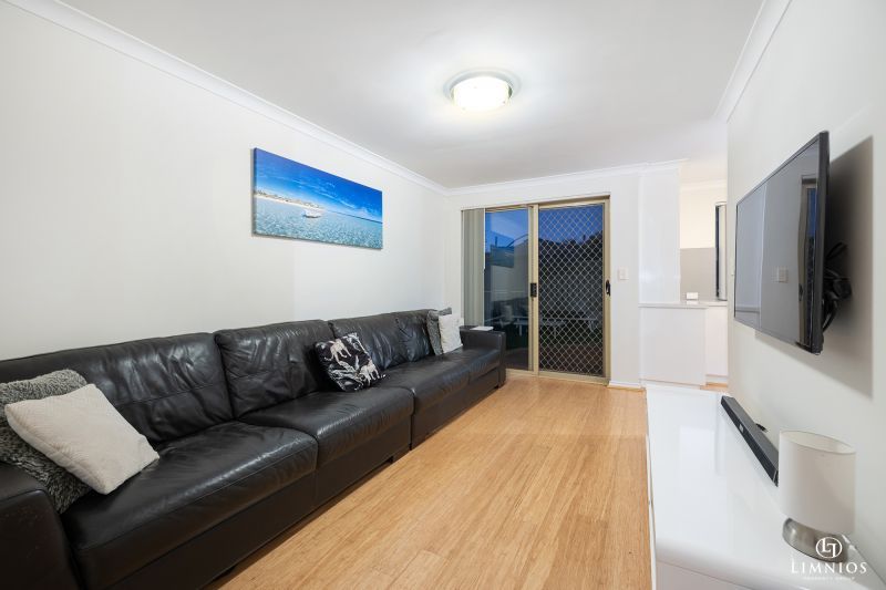 Super Spacious Townhouse!