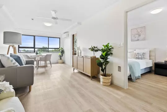 Charming 1-bedroom living with a private balcony