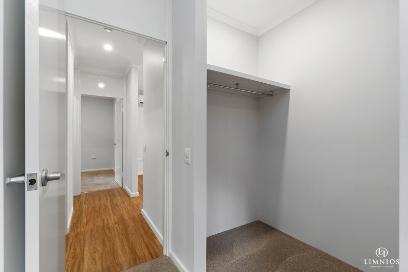 Perfect for those looking to downsize to a home with contemporary features