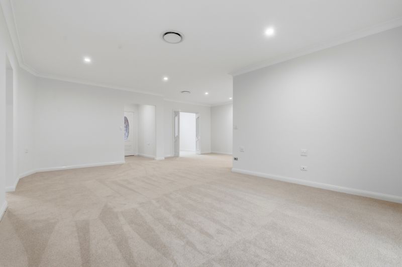 East facing enclose sunroom, perfect for the entertainer
