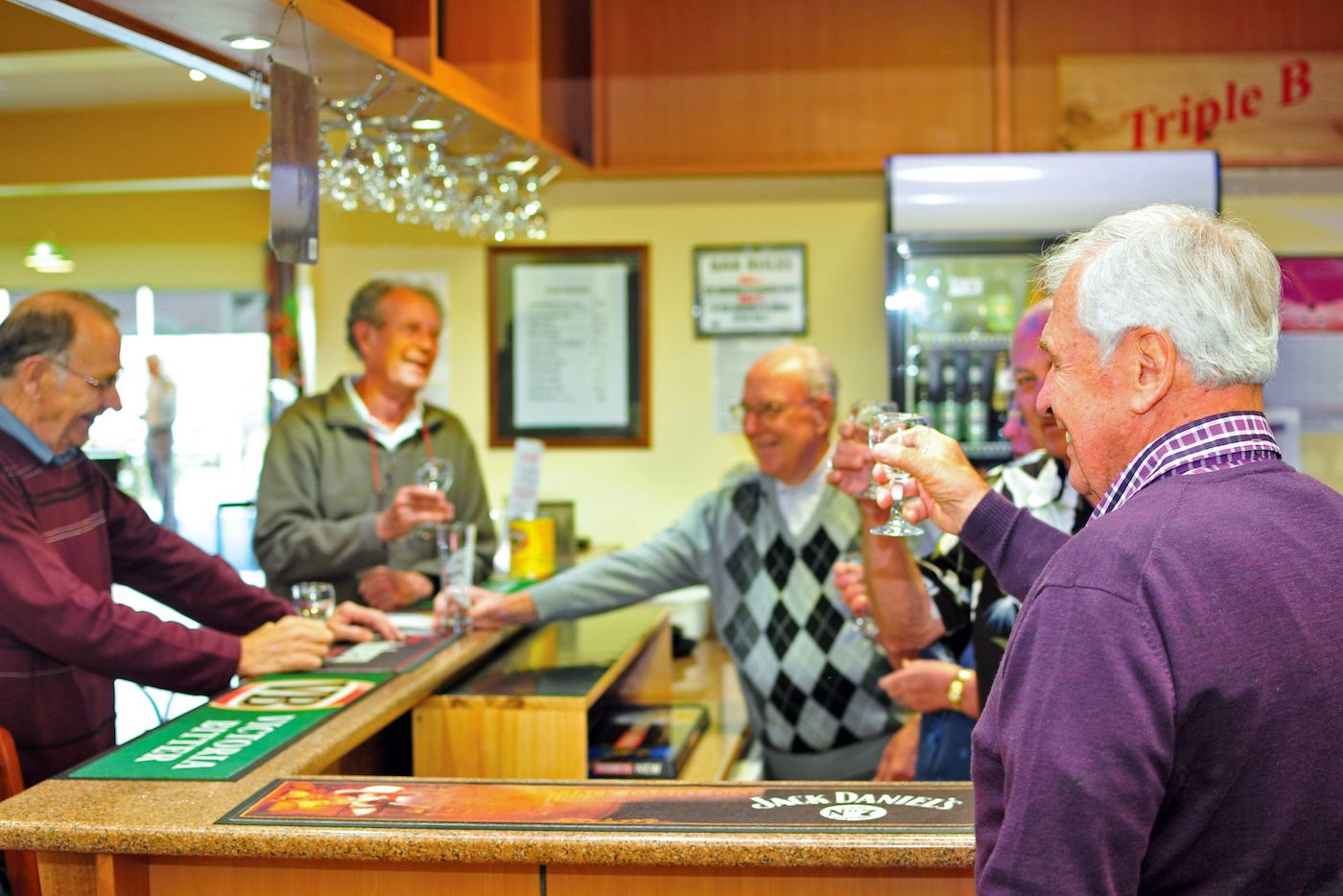 Enjoy a beachside lifestyle in an idyllic coastal location