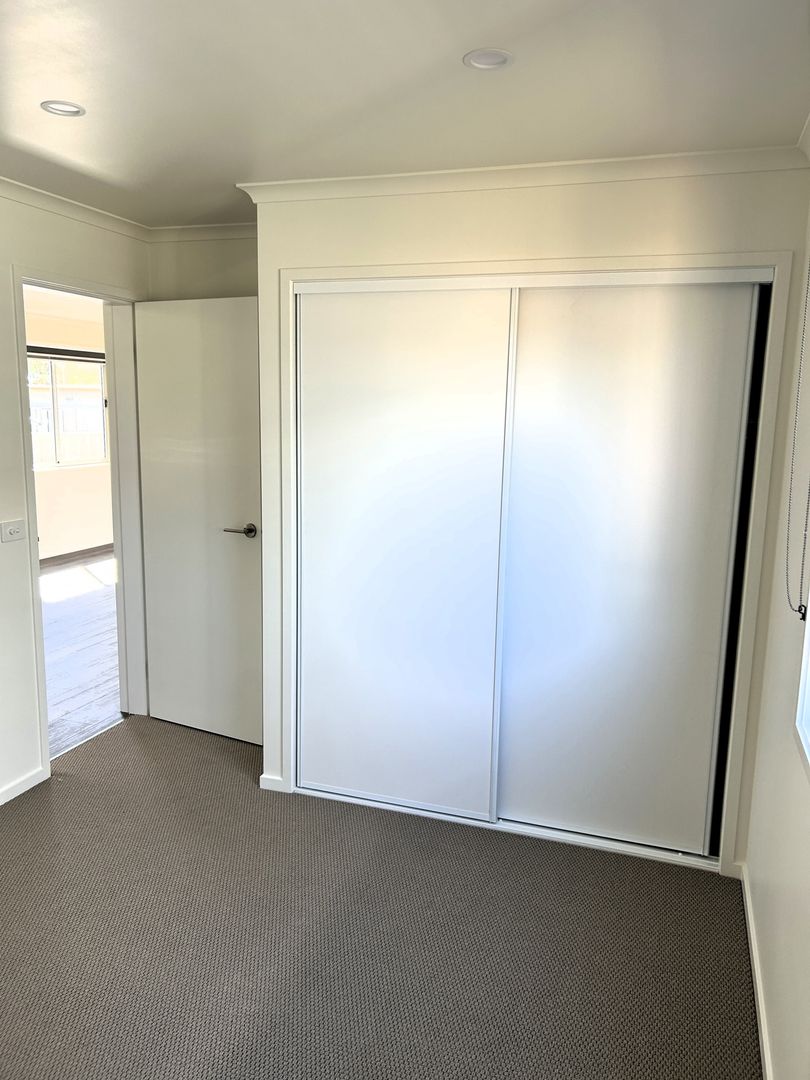 Nagambie Lifestyle Park - The Golden Whistler