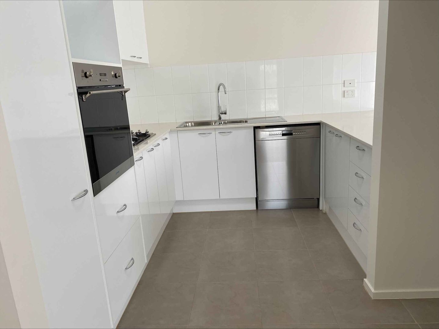 HOME 61 PALM LAKE RESORT TRUGANINA