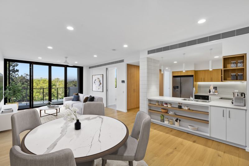 5th floor penthouse views over golf course