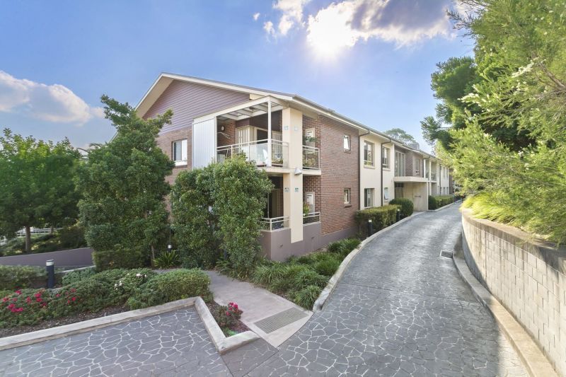 Modern Apartment living with Secure undercover parking