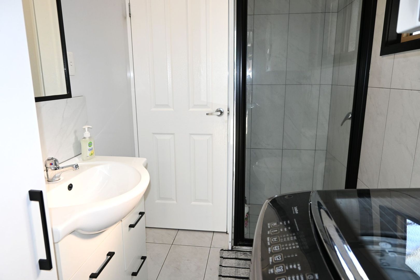 Royal Pacific Residences - Over 50's 'Pet Friendly' Residential Park