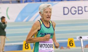 Super-fit Victorian retirement village resident breaks Australian record for distance running