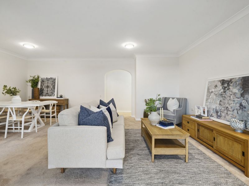 Spacious ground floor villa with garden outlook