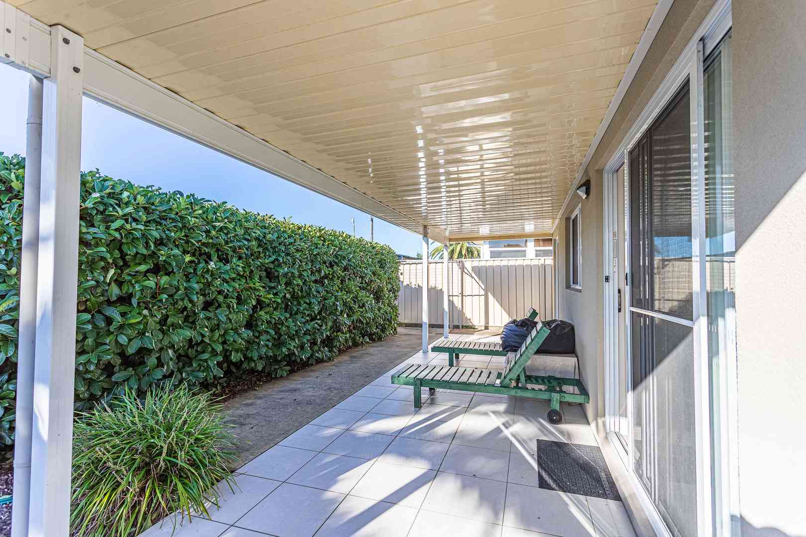 Palm Lake Resort Fern Bay - Close to all amenities