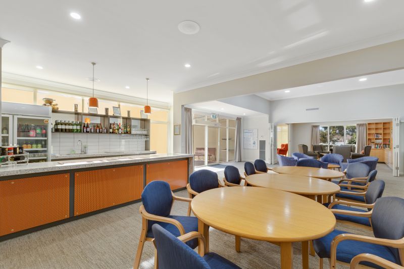 Two bed home with multiple living options