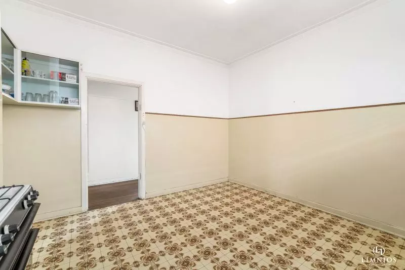 City Views and Development Potential!