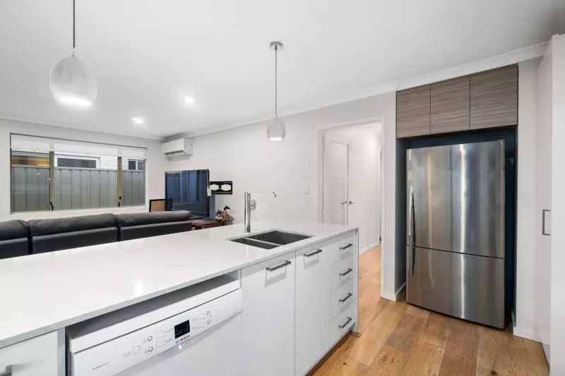 Effortless Living meets Coastal Charm!