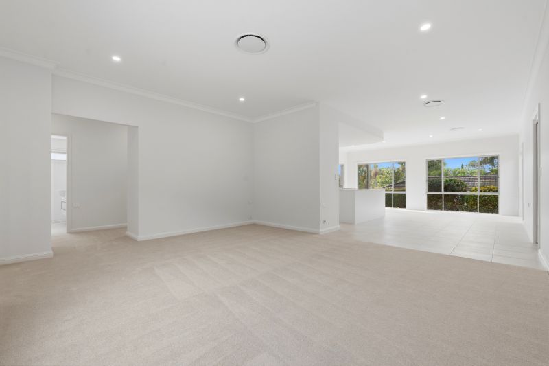 Live your retirement dream in this modern and spacious villa