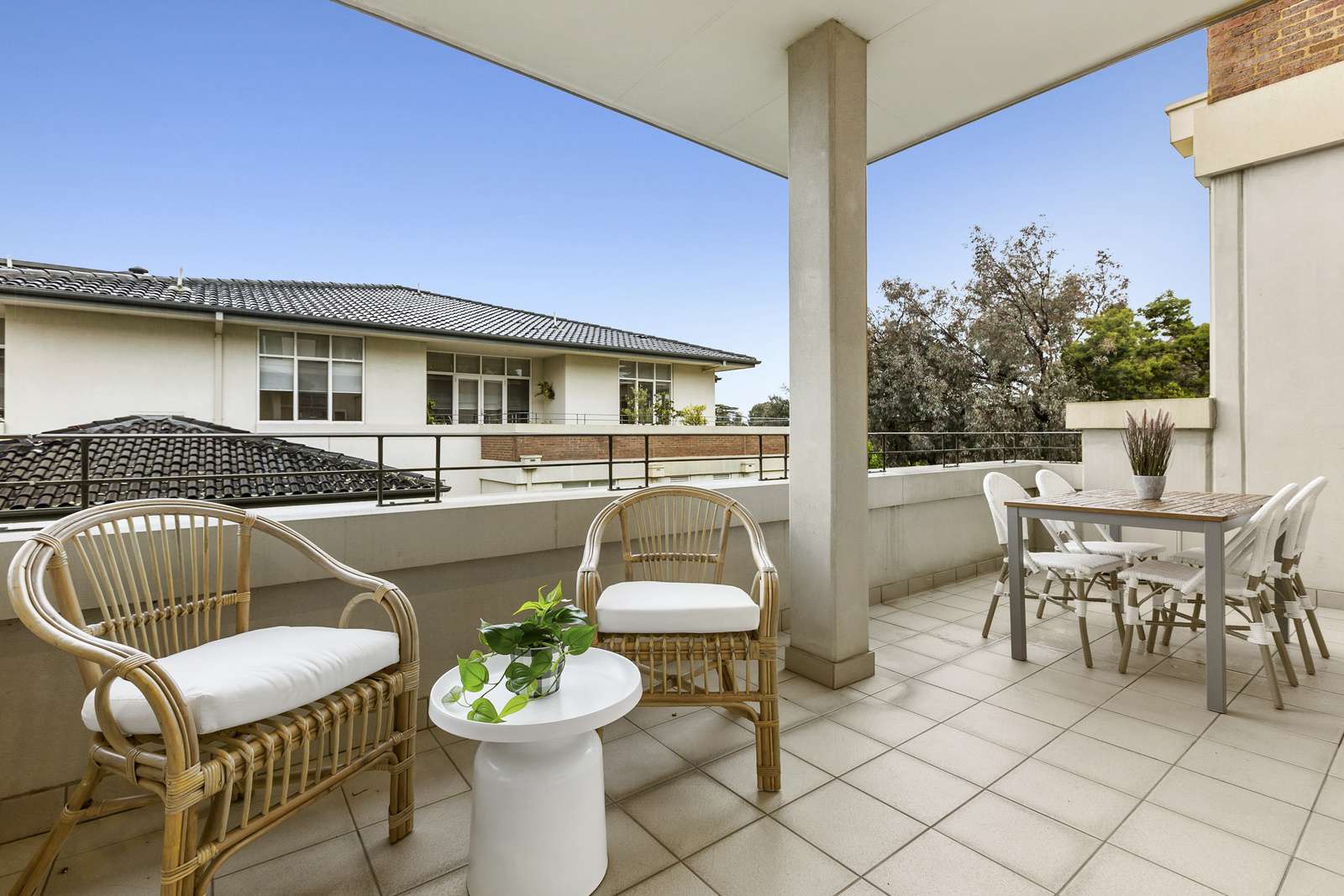 Tranquil Location & Park Views