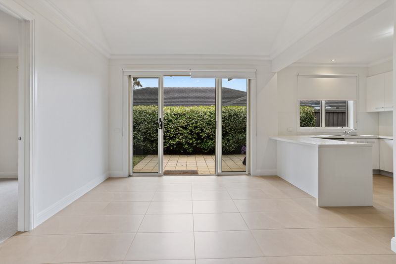 Airy, Light-Filled Villa with Private Courtyard