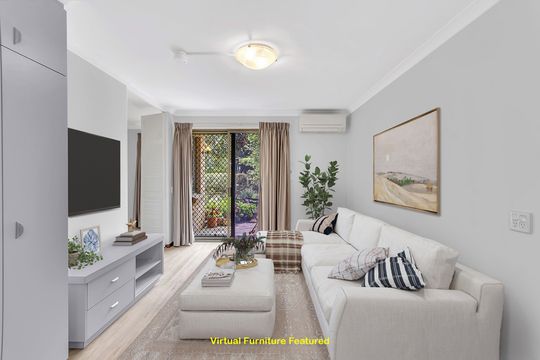 Delightful Apartment with Garden Views and easy Village Access