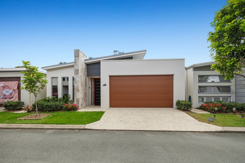 Motivated Seller!
Spacious Living with Bushland Views