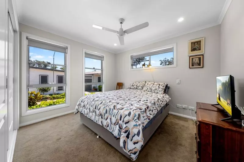 Bright Modern Home with Space for Relaxed Living