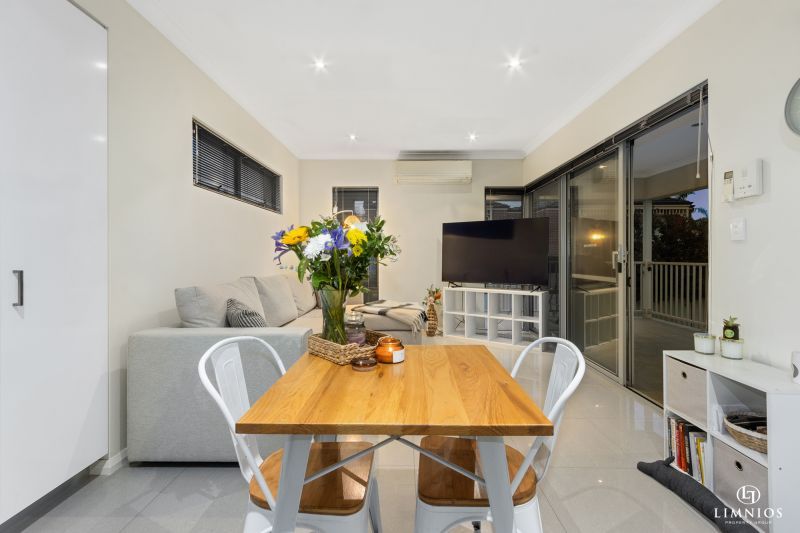Top Floor Apartment