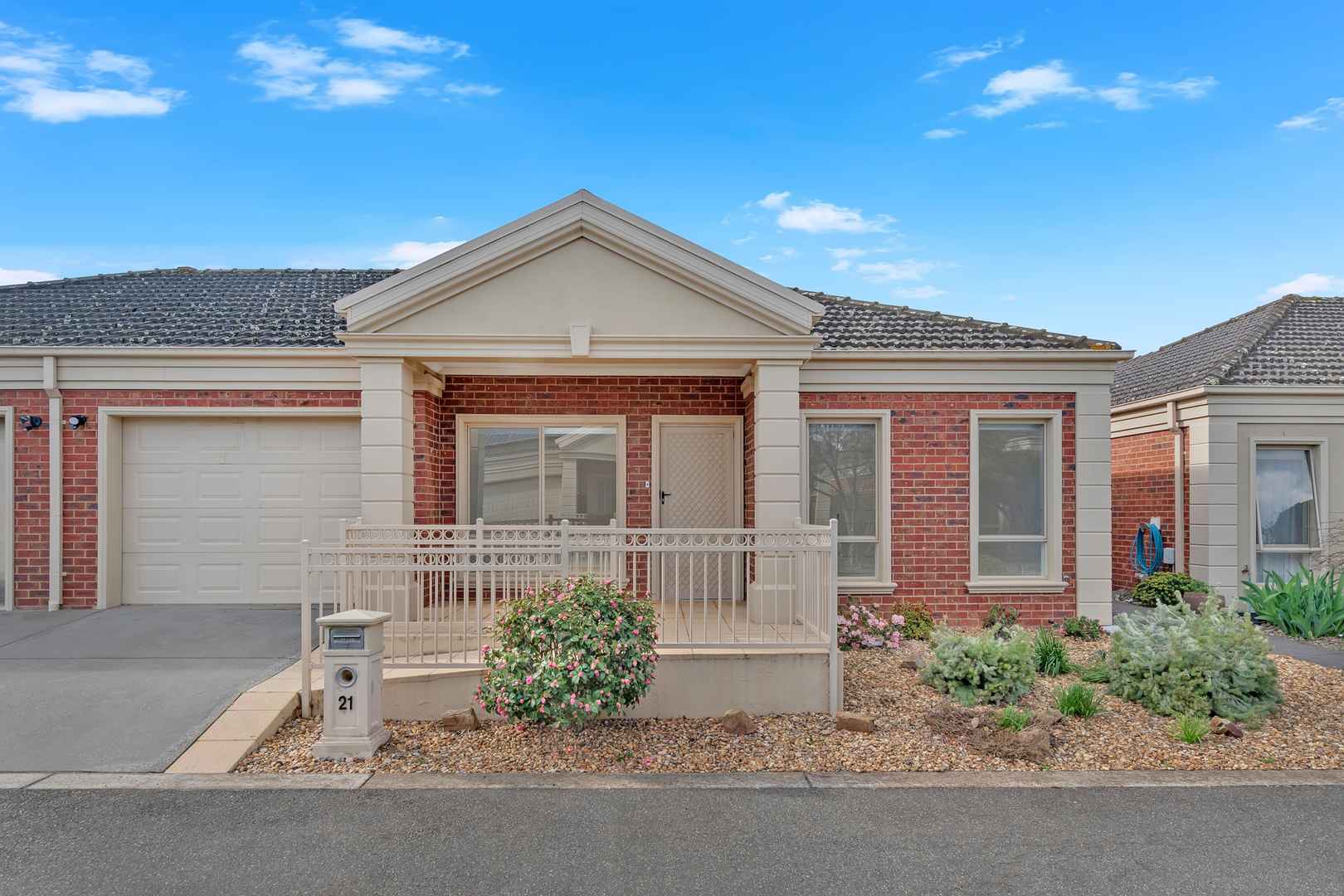 21/250 Thames Road, Tarneit Vic 3029