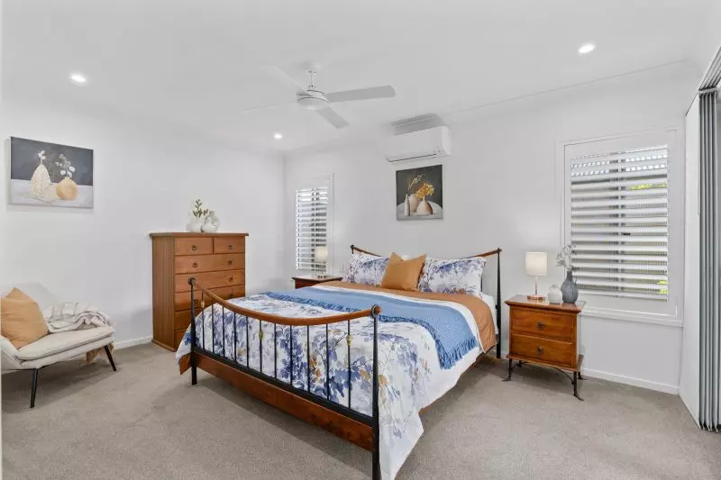 Site 153 - Established Kalbar