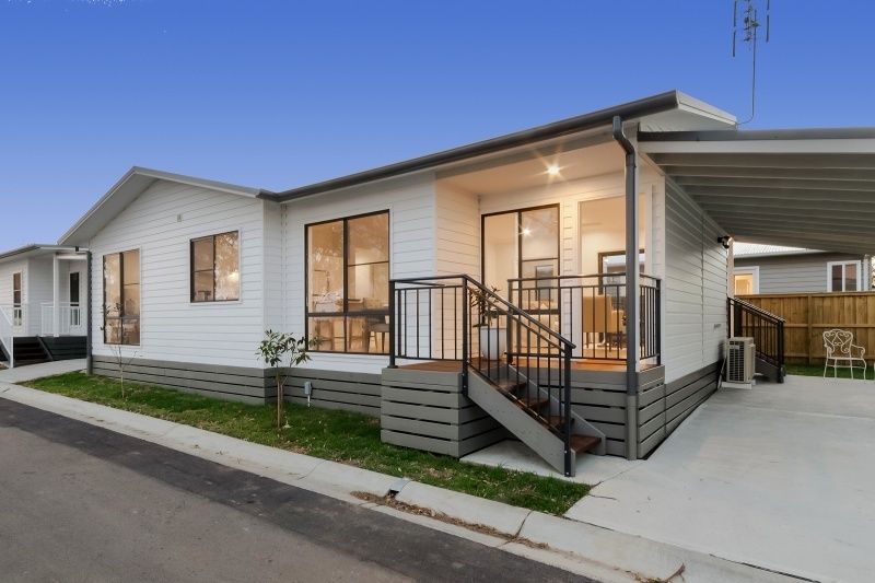 Modern home in fantastic location