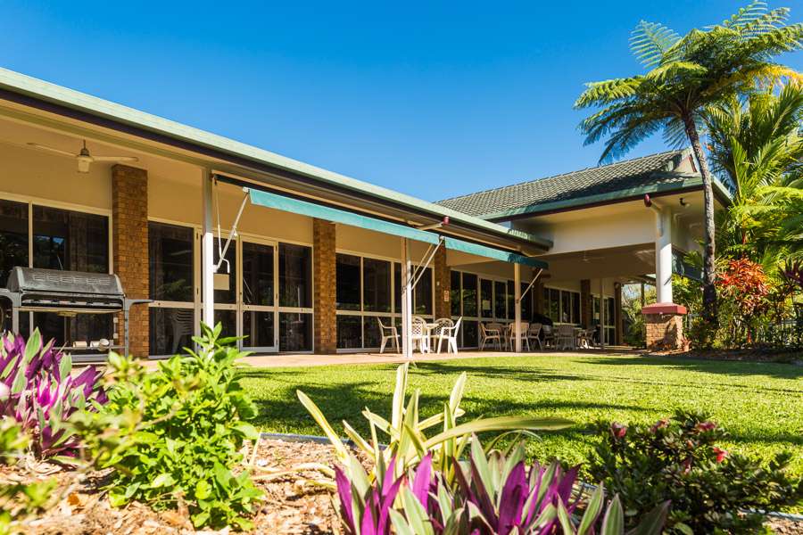 Friendly New Neighbours