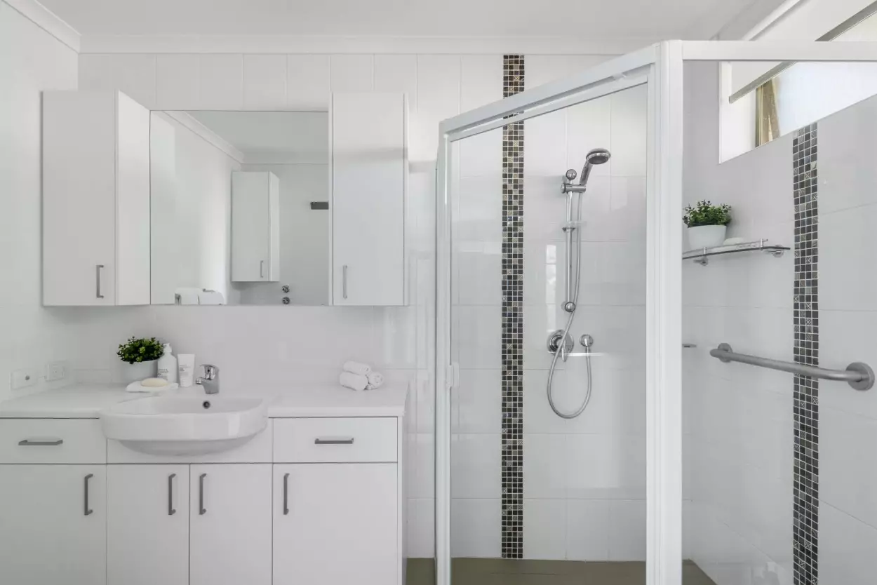 1 and 2 Bedroom units at Resthaven Bellevue Heights Retirement living! 