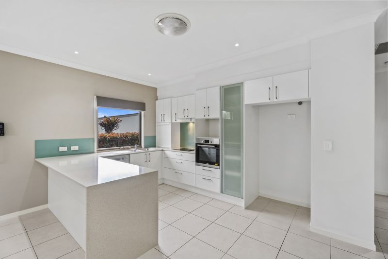 Sunlit Corner Haven - Seamless Living