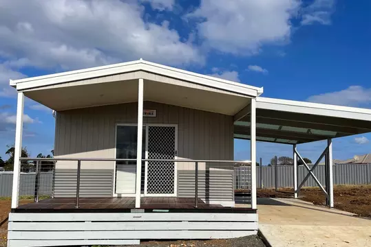 Portland Tourist Park - New Homes - The Lorikeet