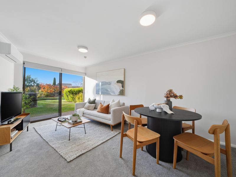 Apartment with Garden Views