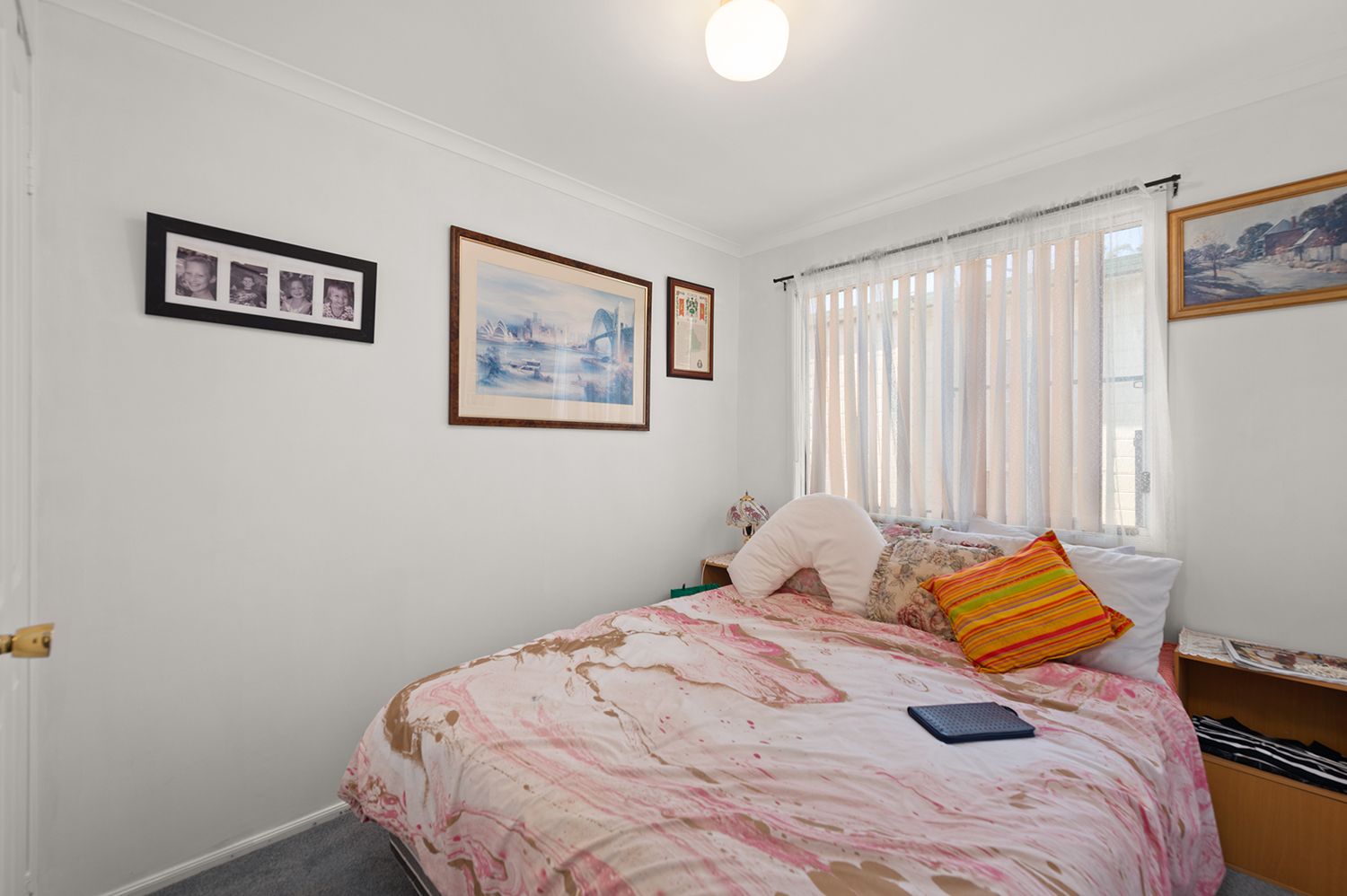 Convenience at Broadlands - Beautiful Home - Two Big Bedrooms