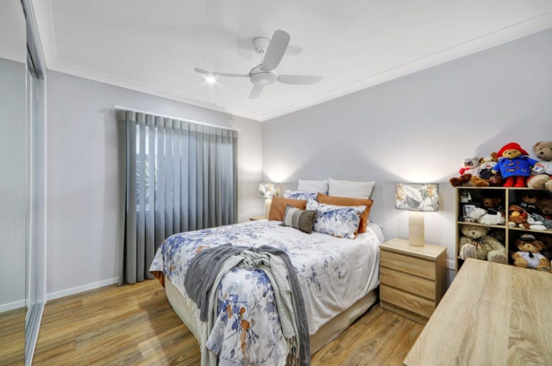 Entertainers Delight with Golf Course Views!