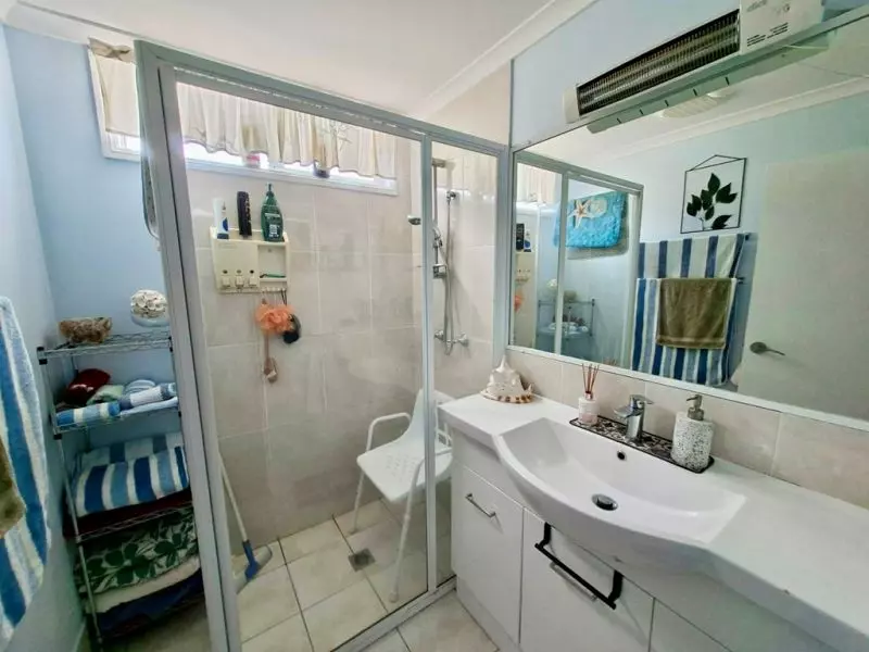 Coastal Gem with effortless living.