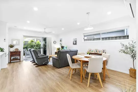 Entertainers Delight!